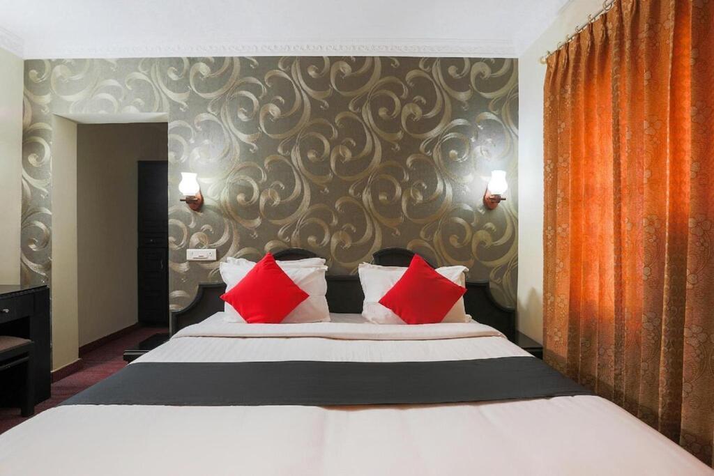 New Hotel Amr Grand Порт Блеър Екстериор снимка